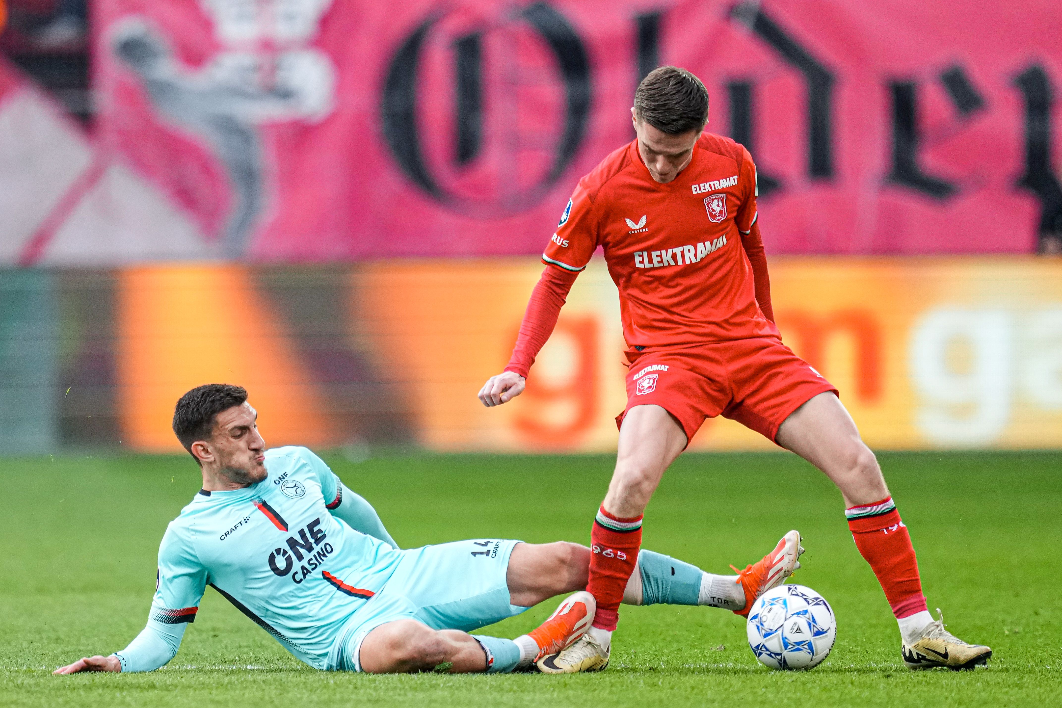 75072432 FC Twente