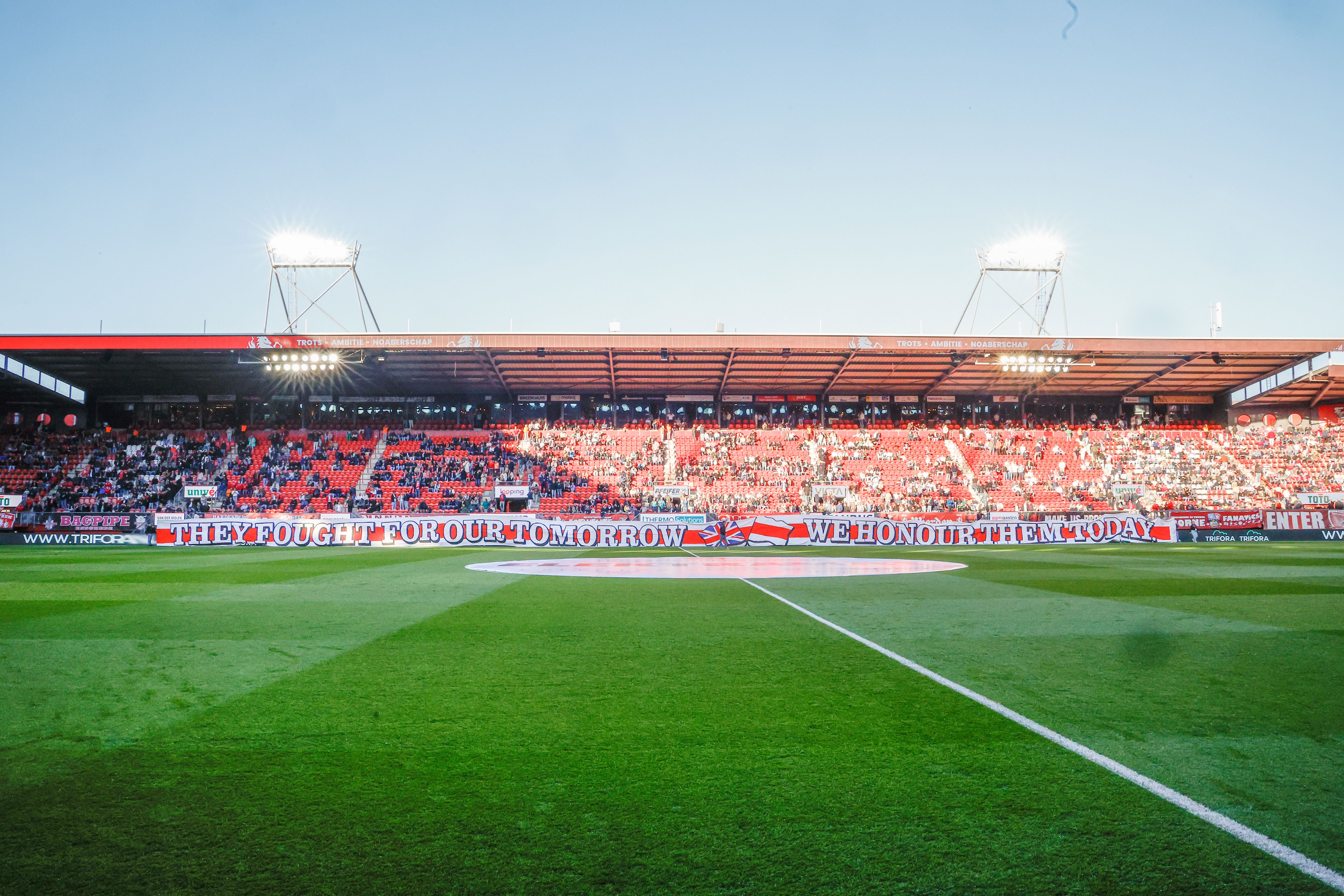 75819902 FC Twente