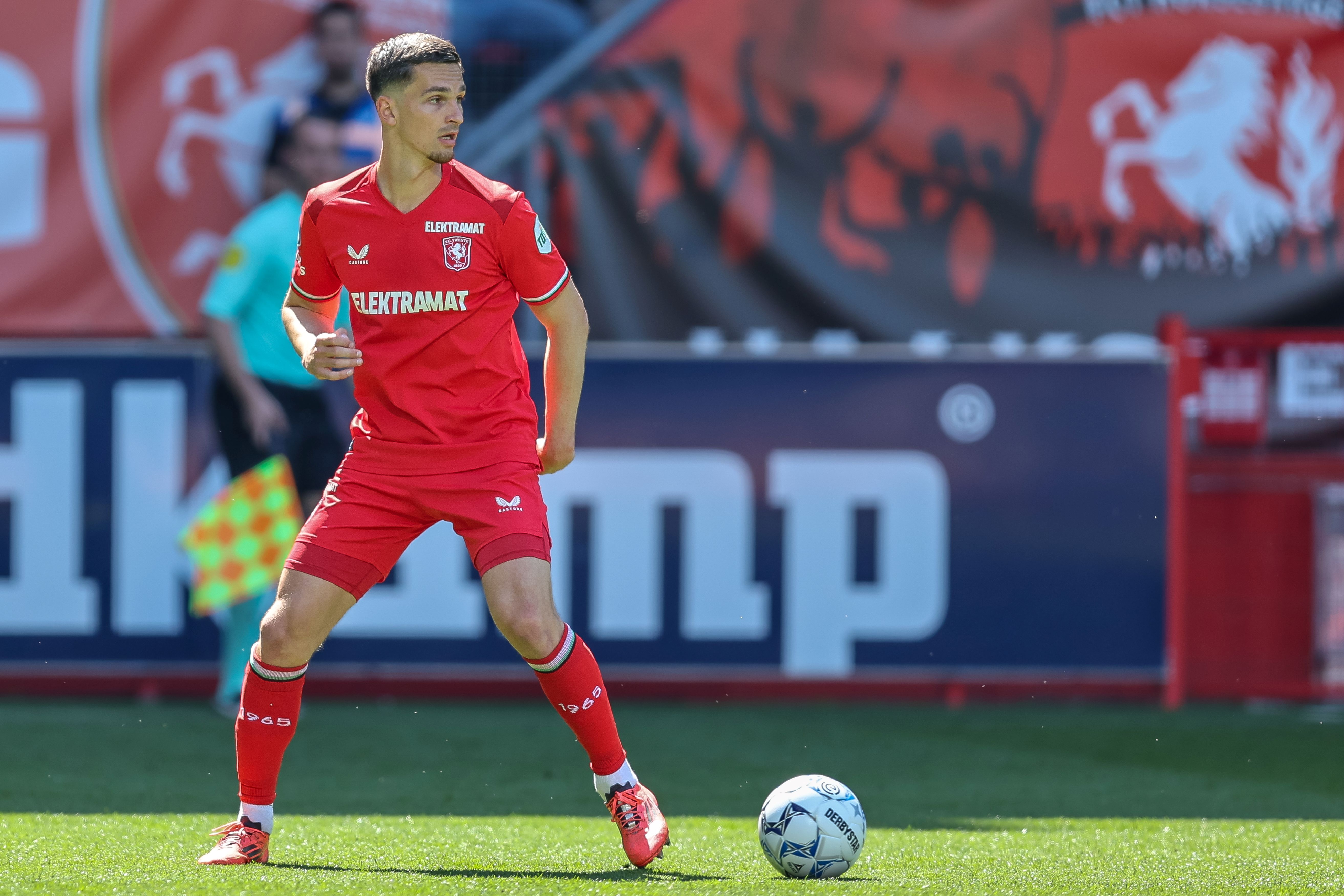 76798167 FC Twente