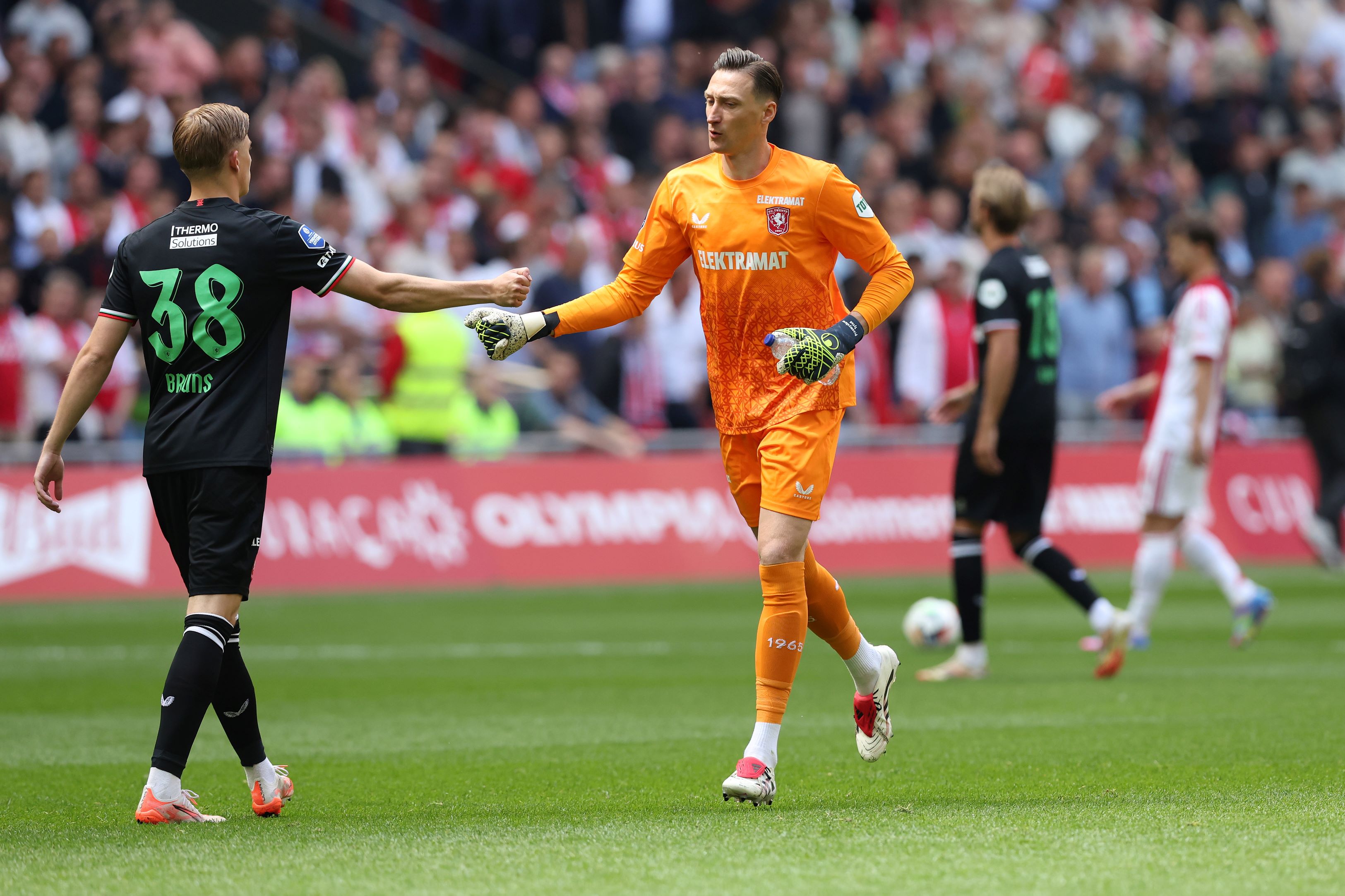 77032655 FC Twente