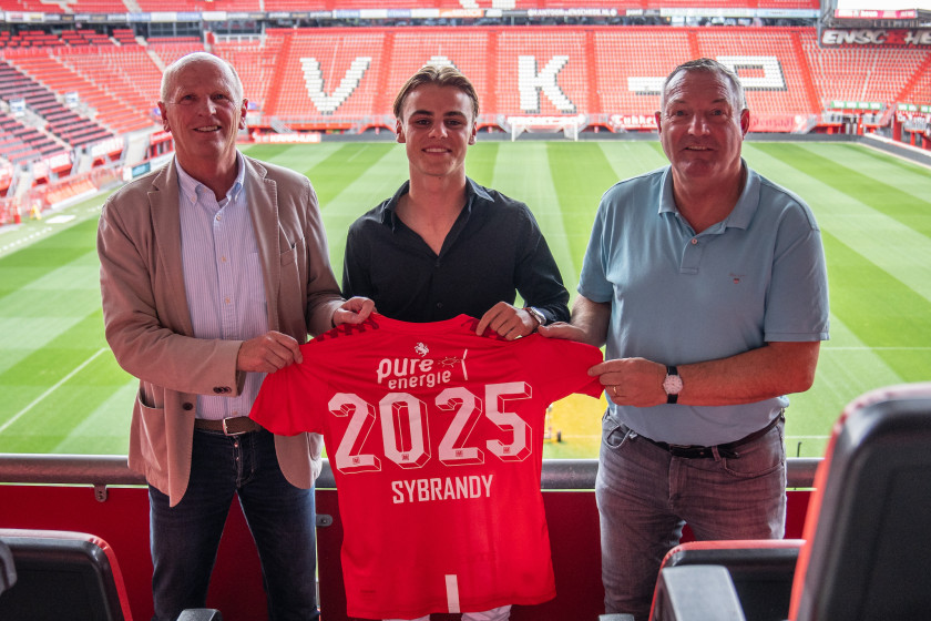 Sander Sybrandy tekent contract bij FC Twente
