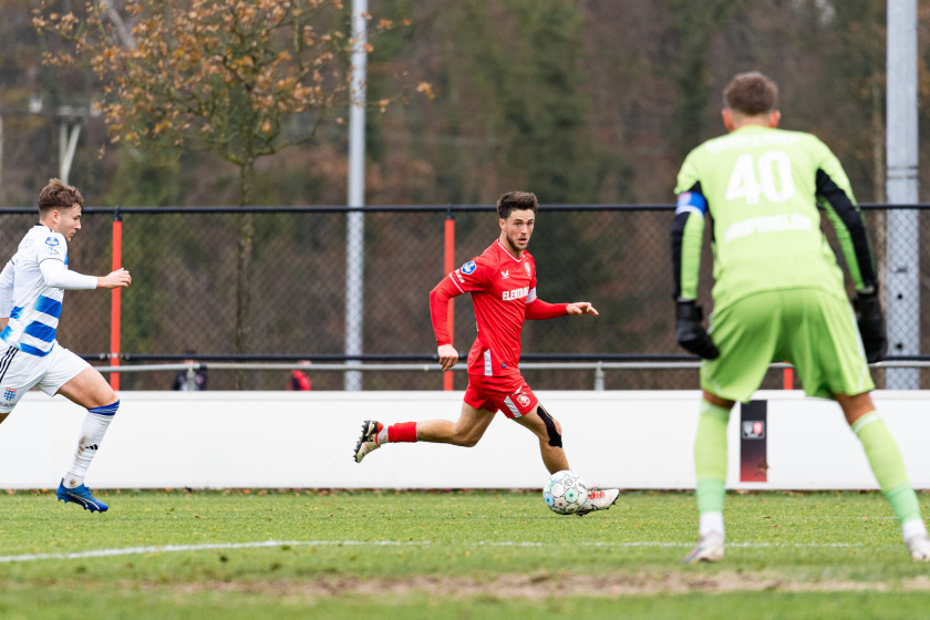 FC Twente Wint Oefenduel Van PEC Zwolle