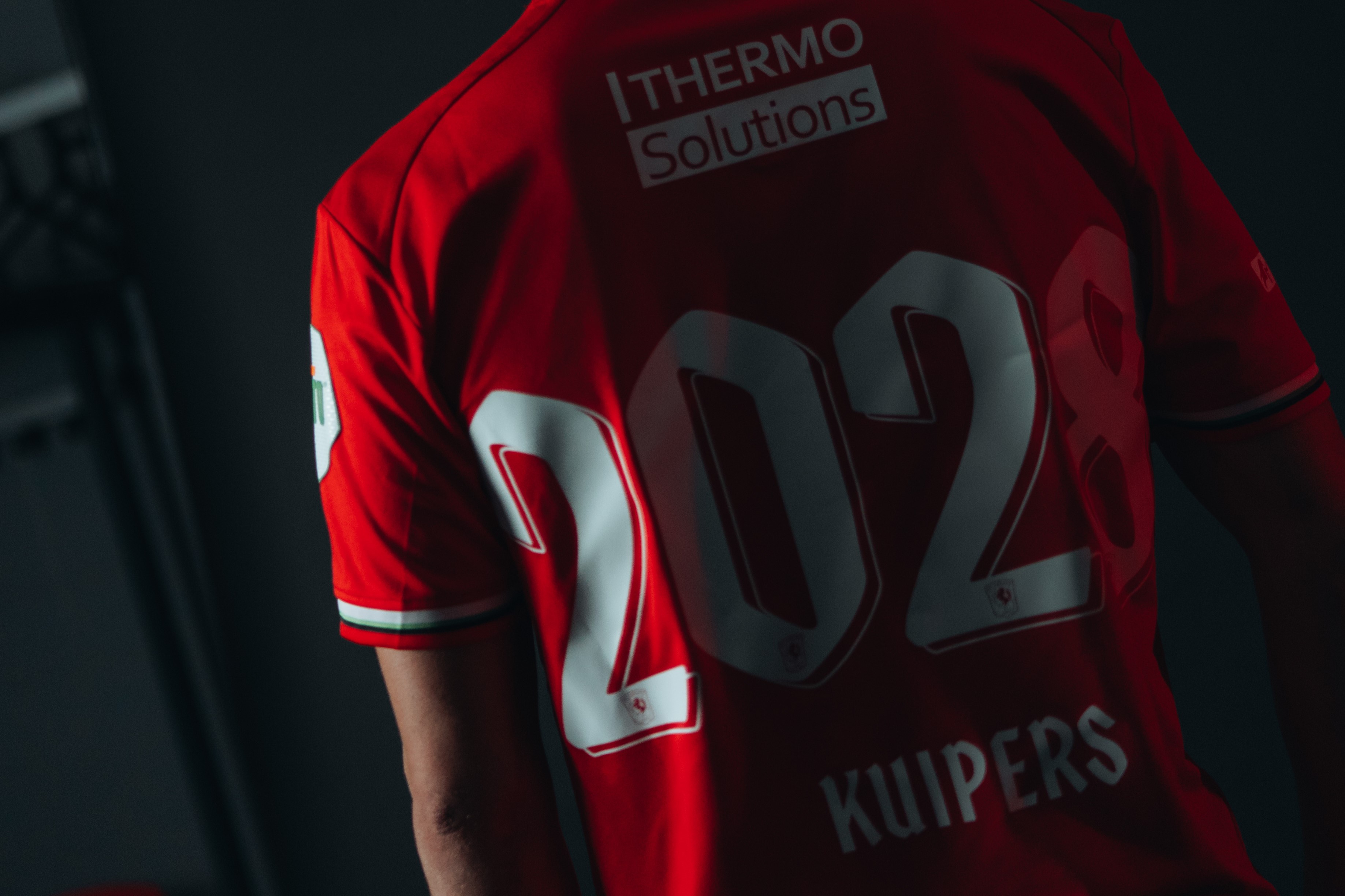 DVS06328