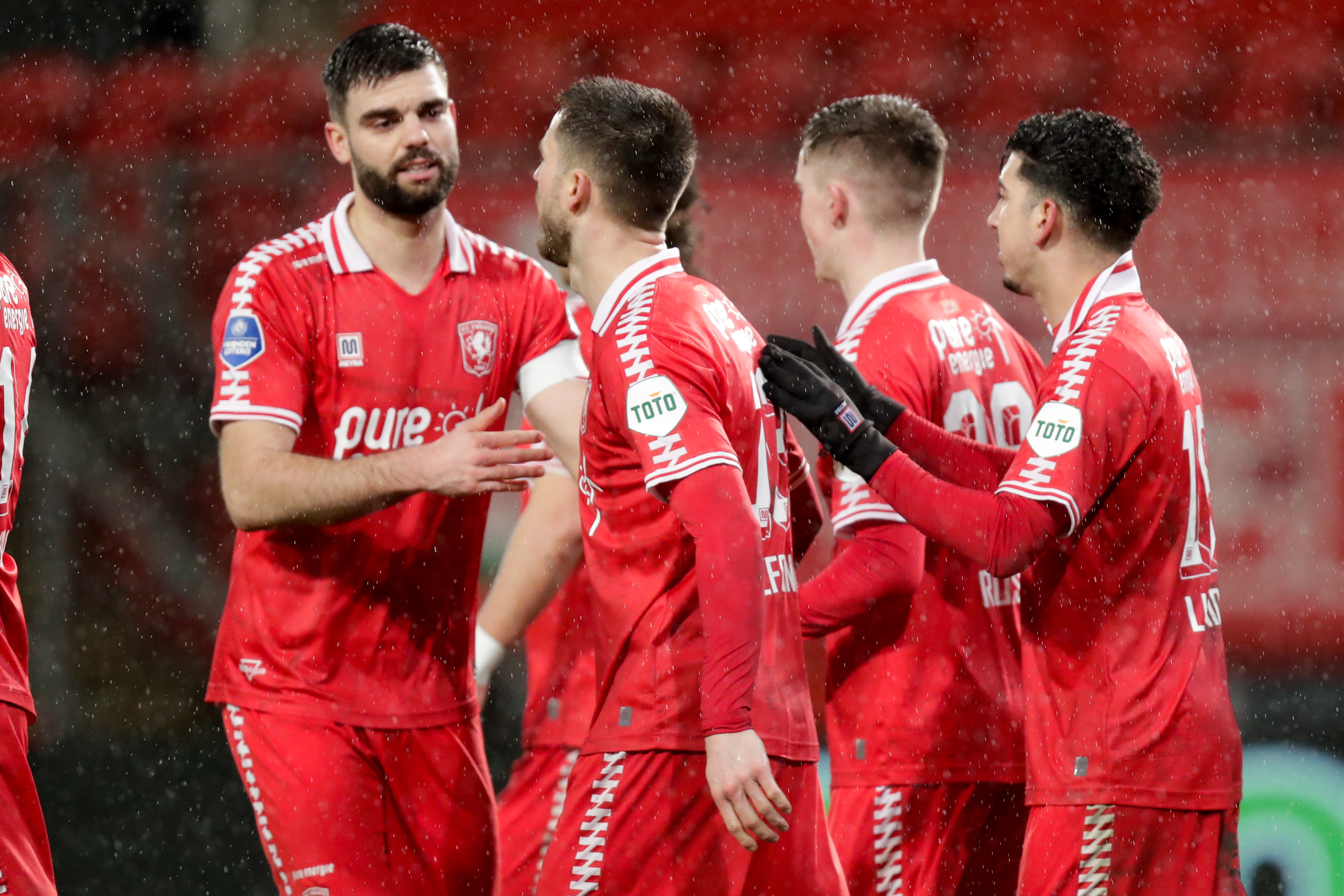 FC Twente Vitesse 4