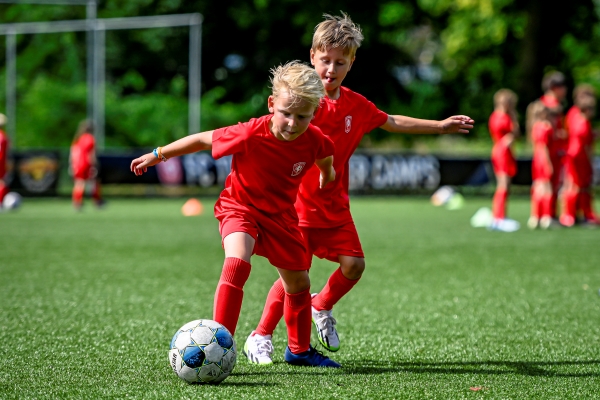 FCTWENTE SOCCERSCHOOLS 1