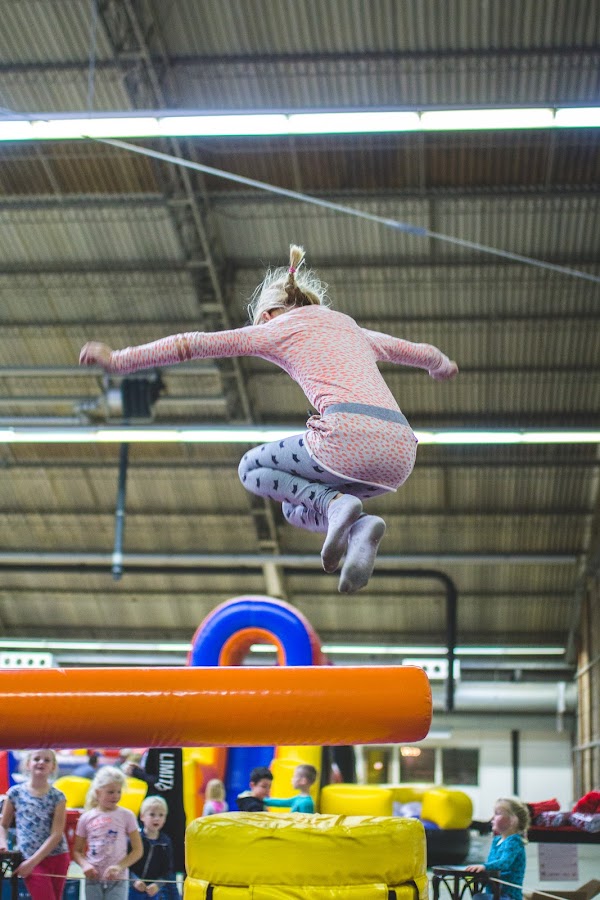 Hangaar 11 Jump Springkussen Kinderen Springkussen Festival 2016 